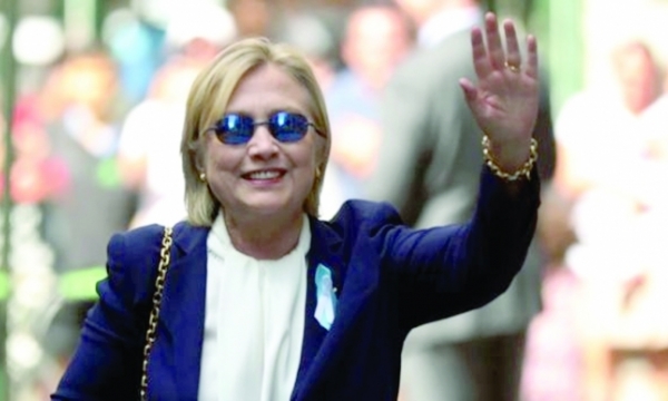 Bà Clinton hé lộ 'trọng bệnh' ở tuổi 68